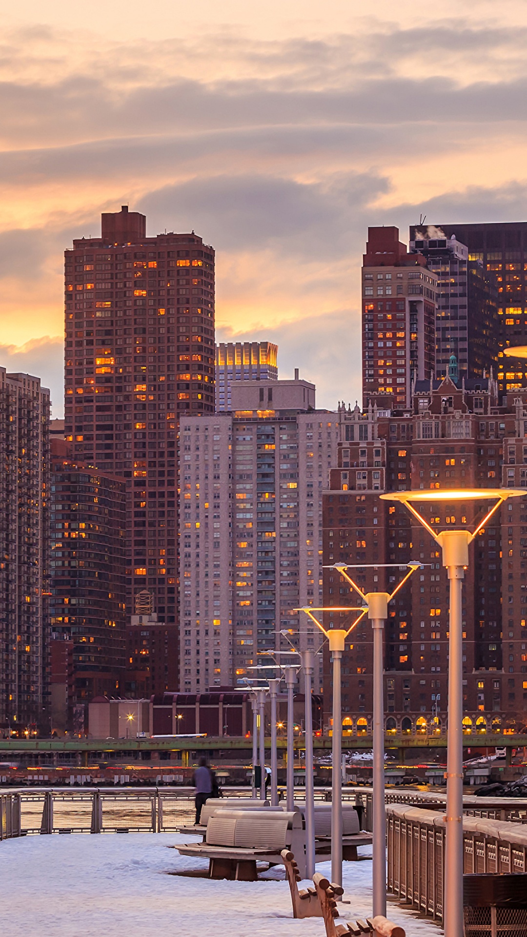 Обои небоскреб, городской пейзаж, город, городской район, линия горизонта в разрешении 1080x1920