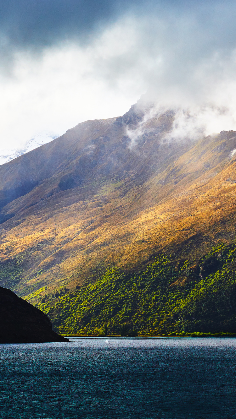 Обои земля, облако, вода, гора, природный ландшафт в разрешении 750x1334