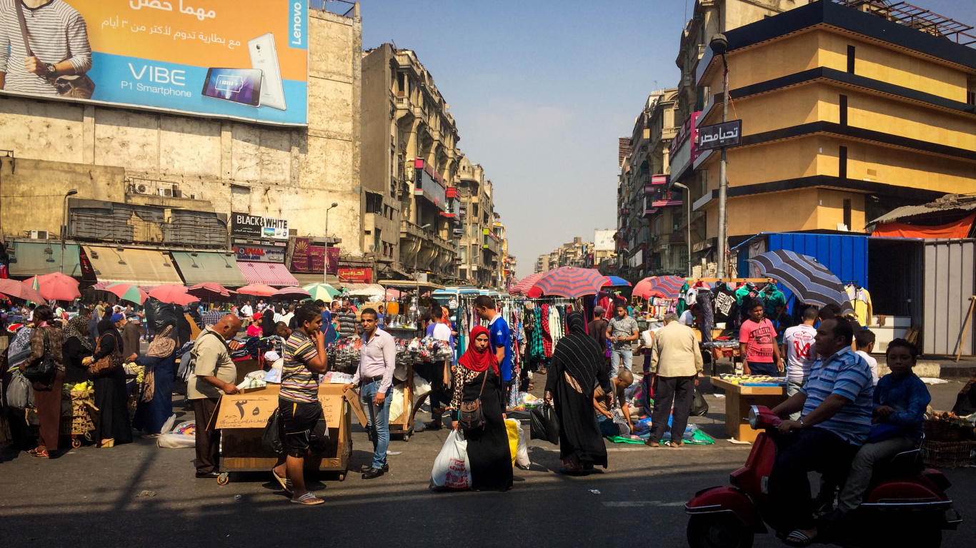 Обои базар, улица, городок, толпа, городской район в разрешении 1366x768