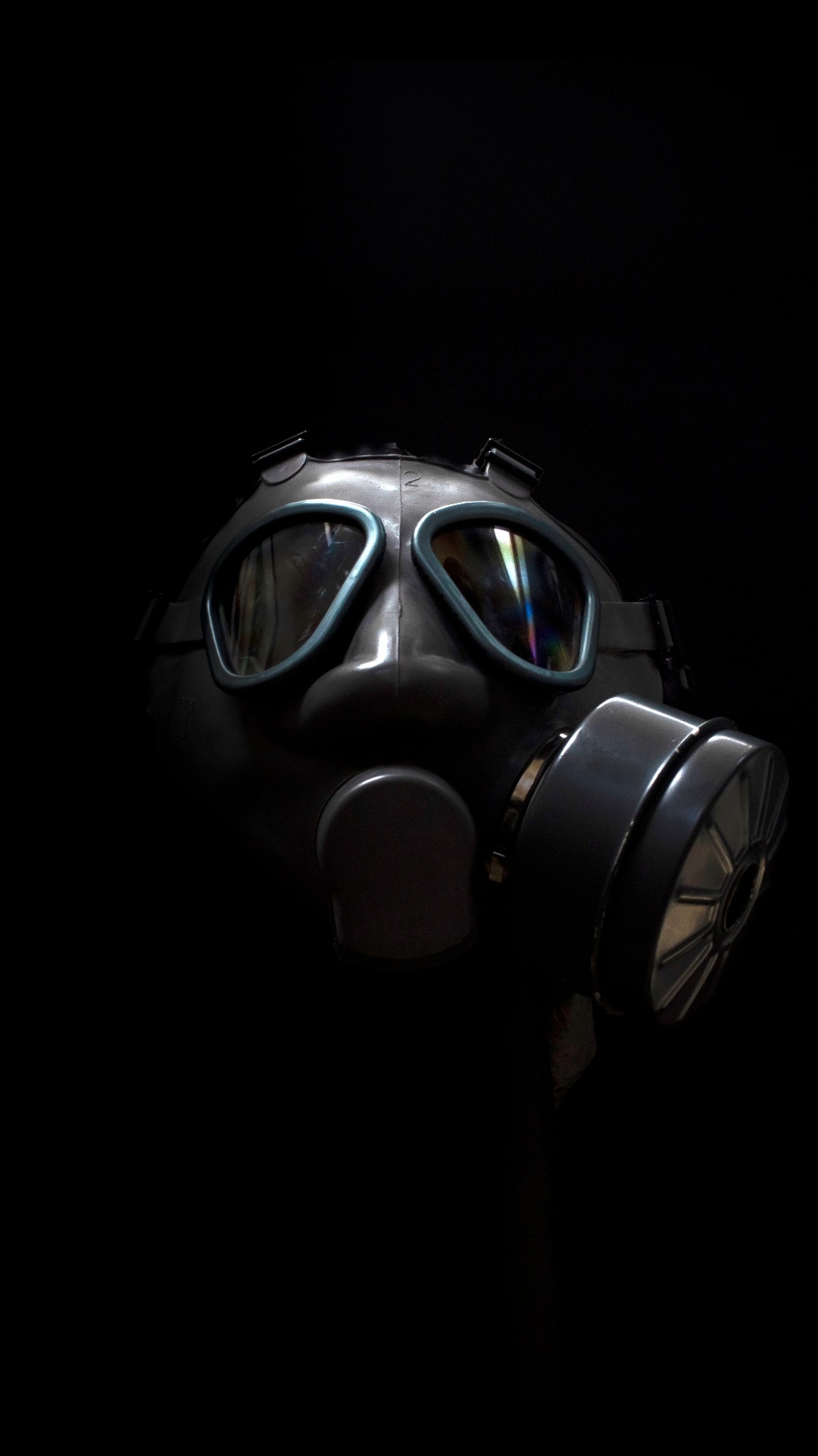 Обои противогаз, дайвинг маска, очки, автомобильное освещение, звуковое оборудование в разрешении 1080x1920