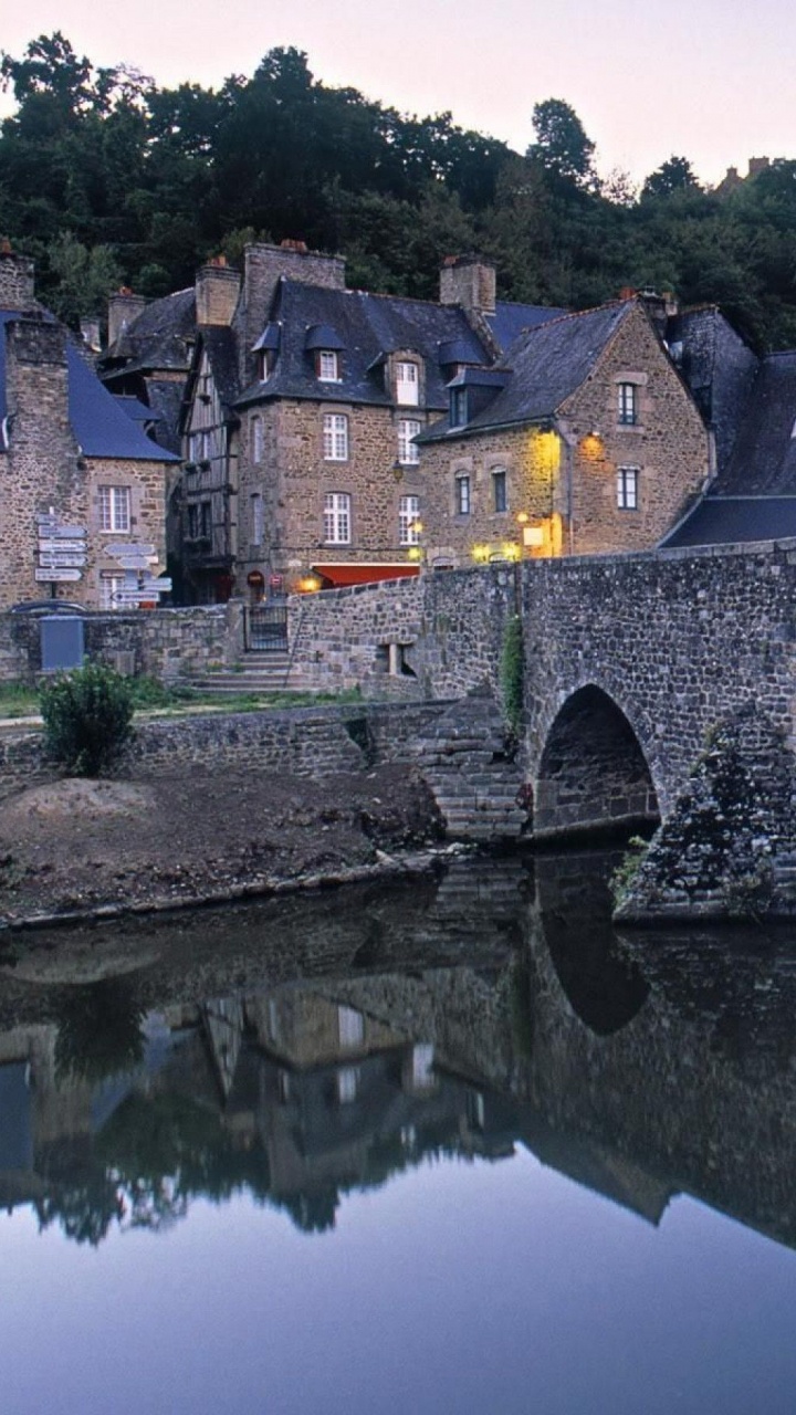 Обои отражение, вода, реки, арочный мостик, водоток в разрешении 720x1280