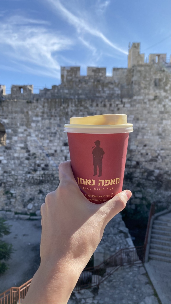 Обои напиток, палец, лого, быстрое питание, большой палец в разрешении 720x1280