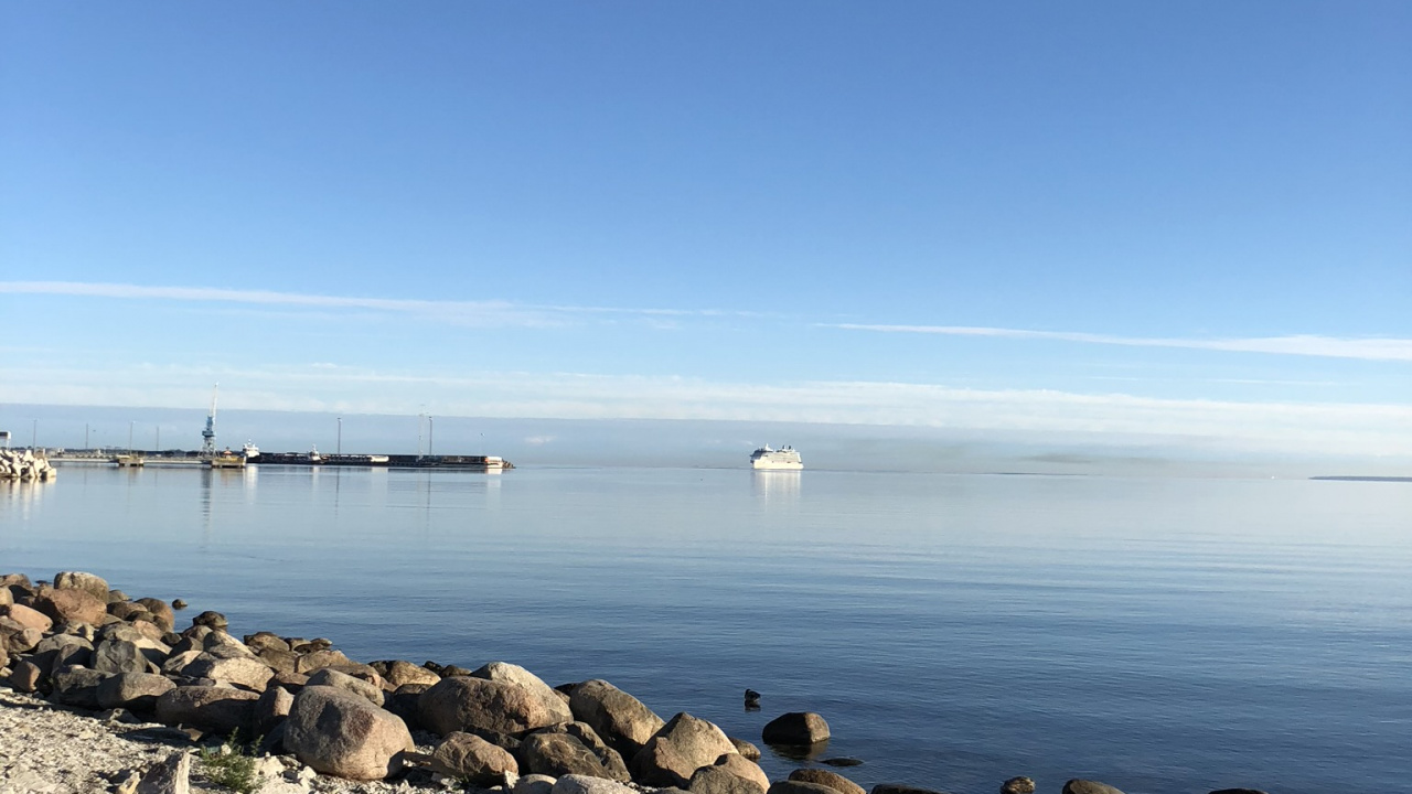 Обои море, вода, берег, побережье, рок в разрешении 1280x720