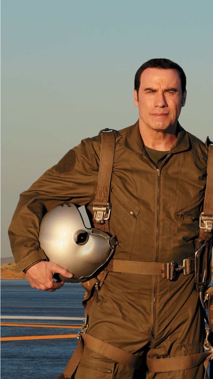 Обои Джон Траволта, авиация, воздушные силы, пропеллер, истребитель в разрешении 720x1280