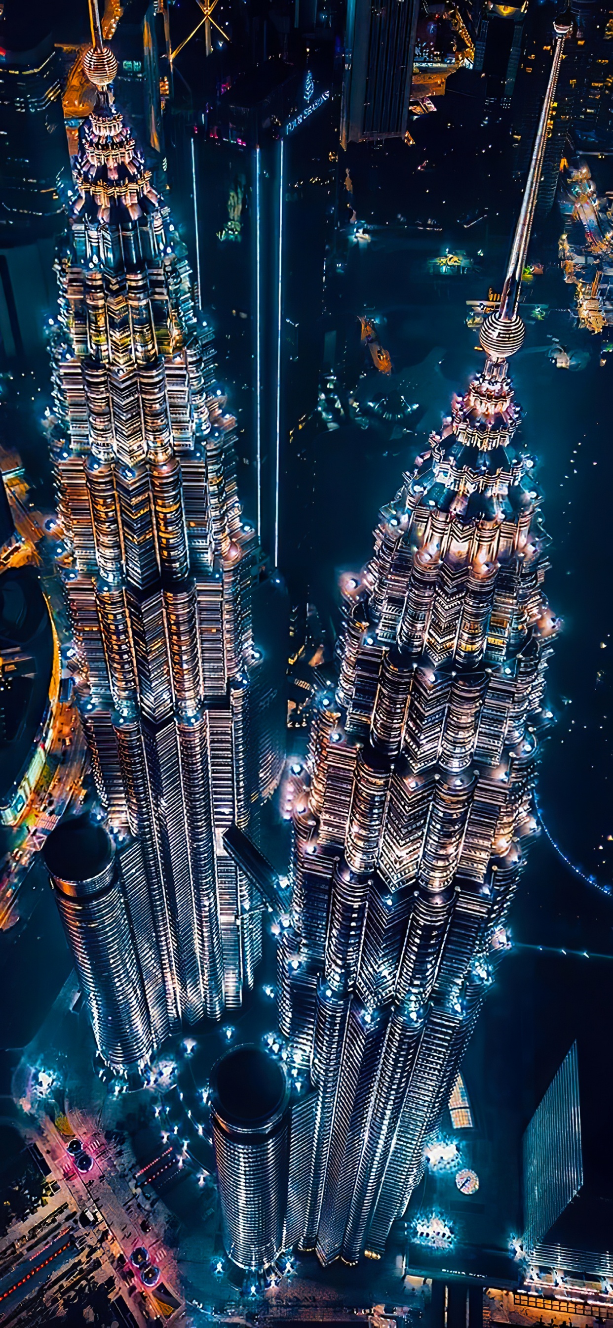 Обои городской пейзаж, мир, Рождественские огни, мажорель синий, здание в разрешении 1242x2688