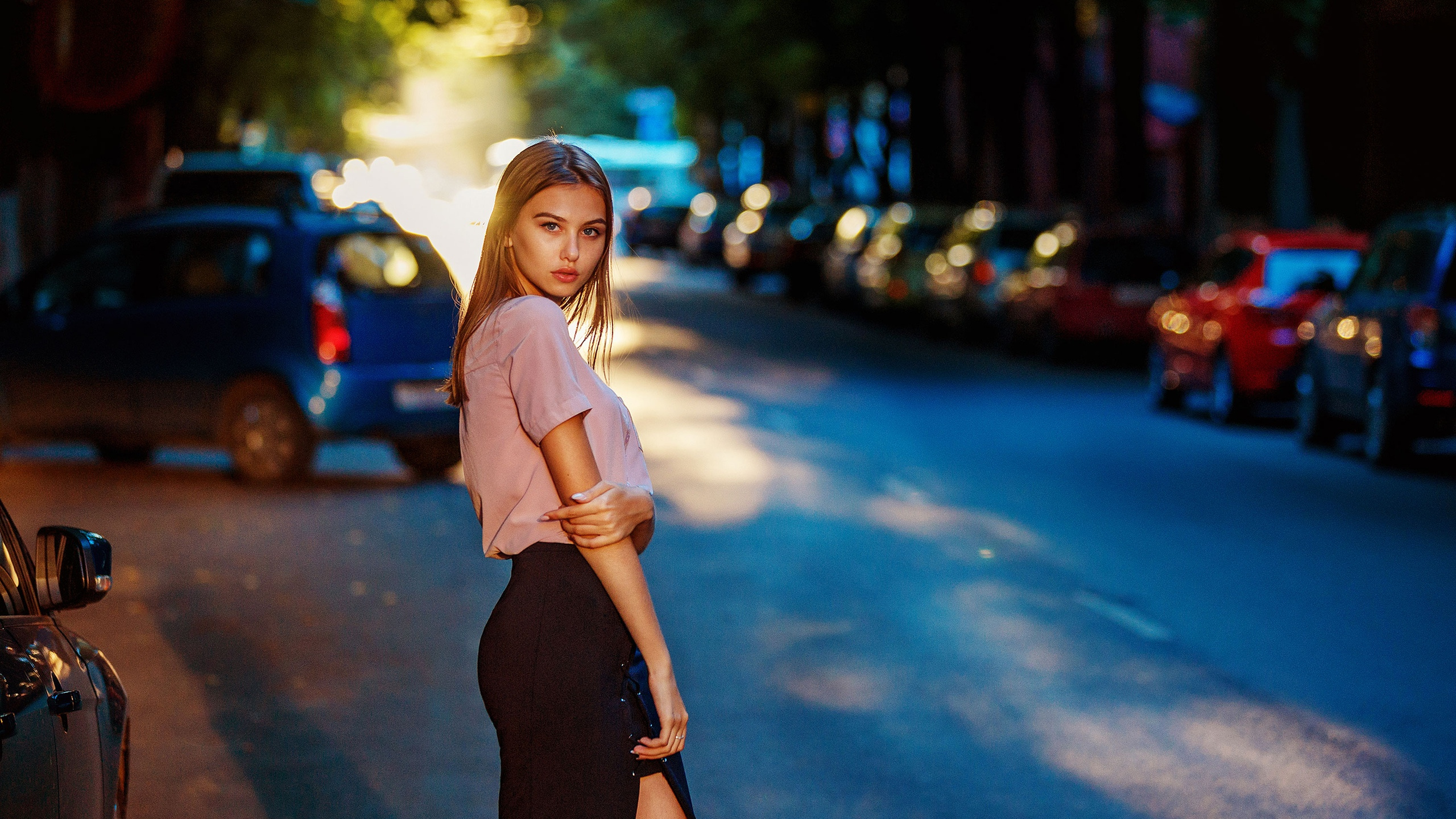 Обои модель, свет, снимок, уличная мода, красота в разрешении 2560x1440