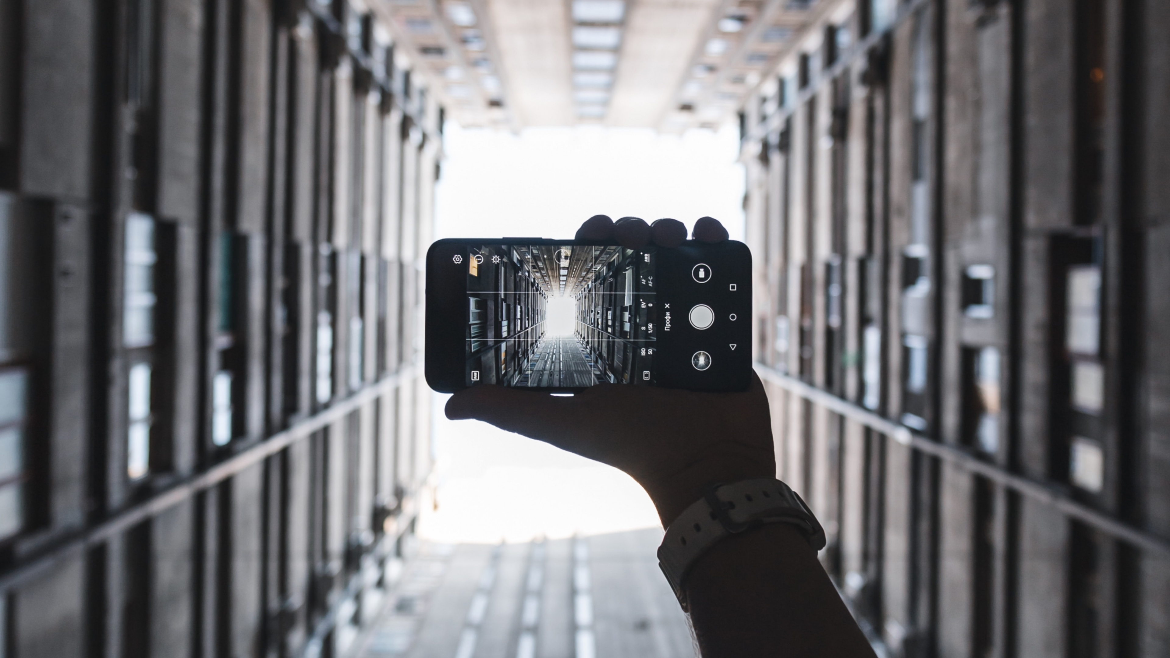 Обои транспорт, здание, архитектура, городской район, линия в разрешении 3840x2160