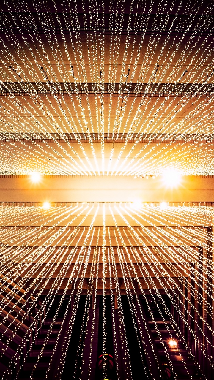 Обои свет, освещение, архитектура, вода, линия в разрешении 720x1280