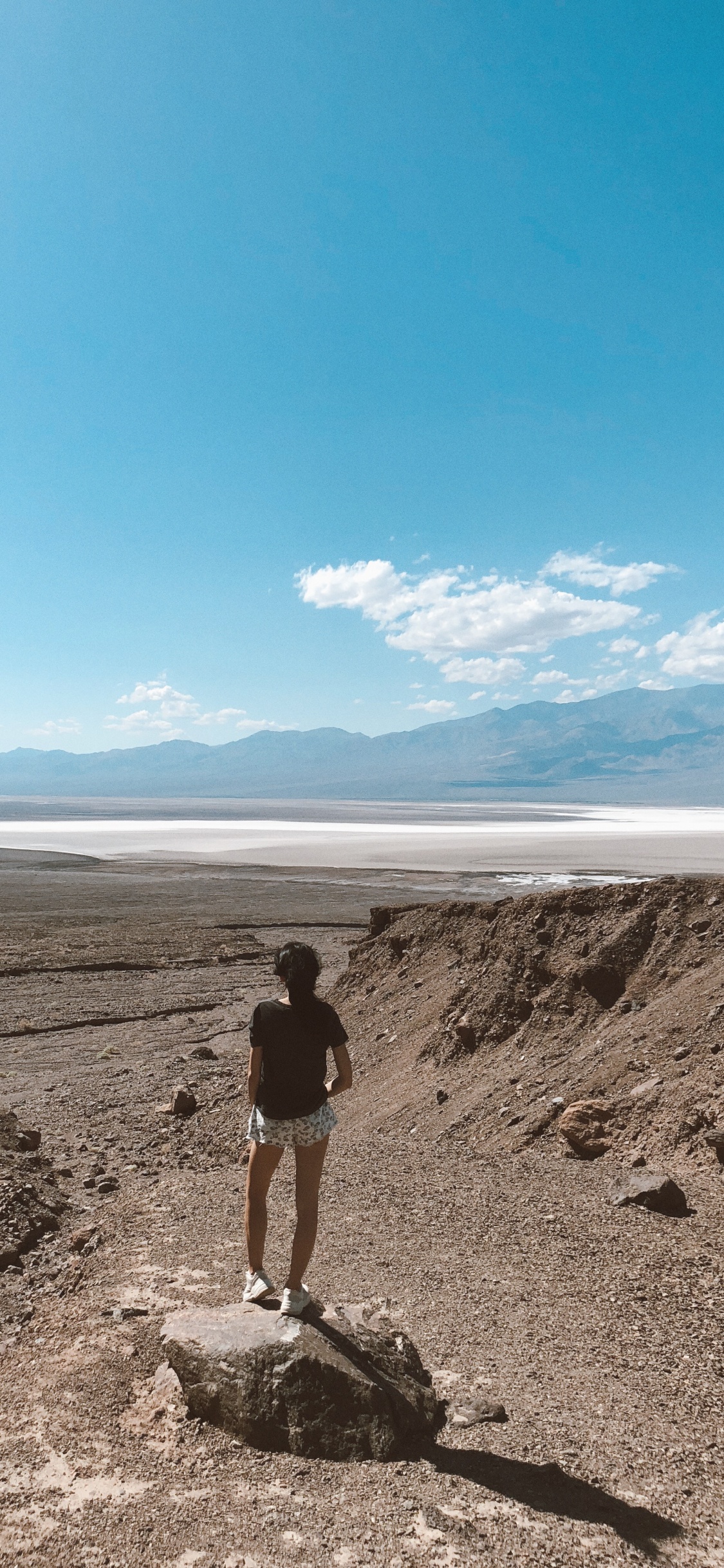 Обои десерт, почва, песок, бесплодные земли, эолийские рельефы в разрешении 1125x2436