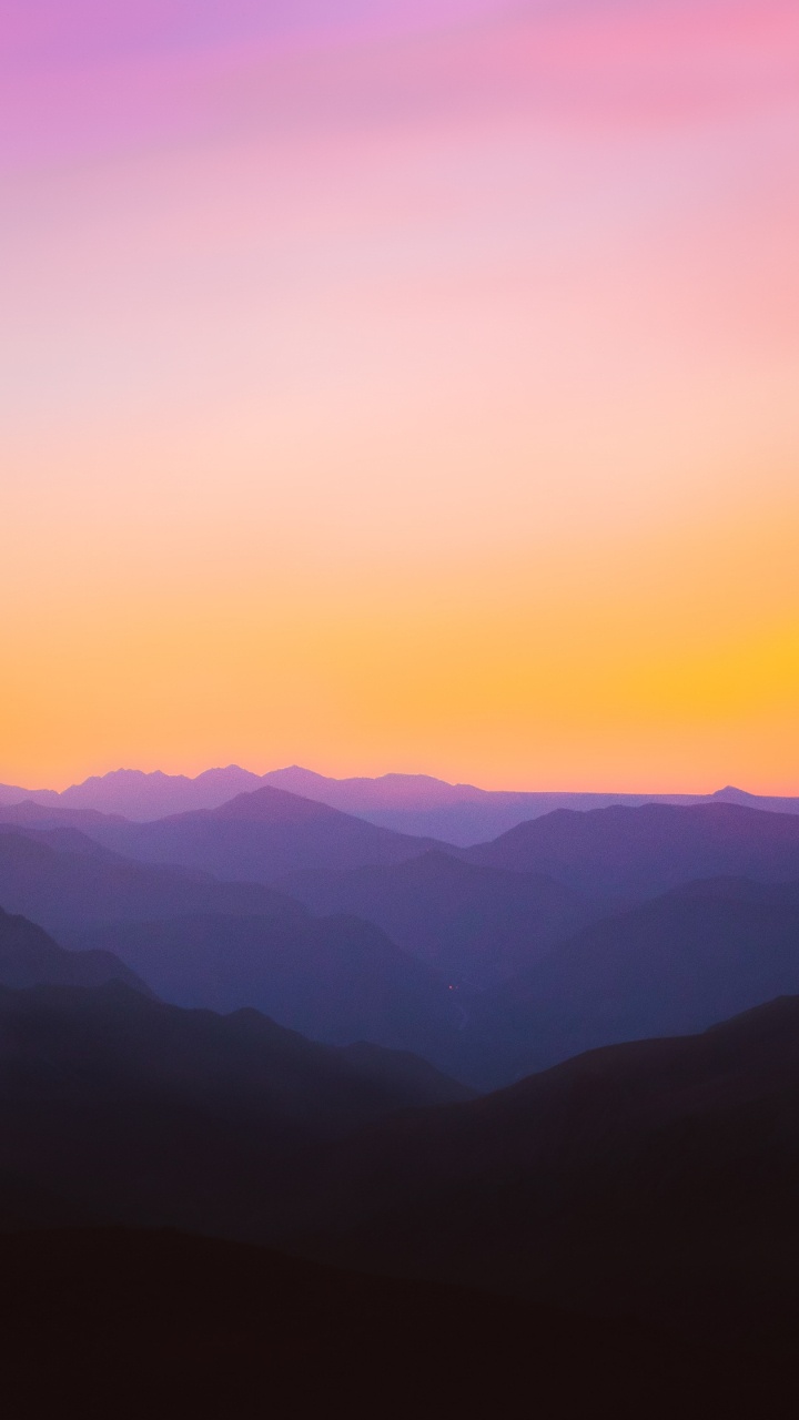 Обои атмосфера, послесвечение, природный ландшафт, облако, сумрак в разрешении 720x1280