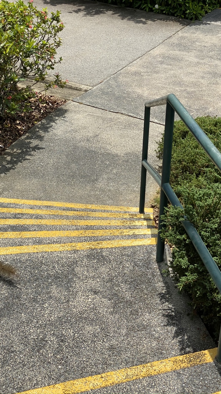 Обои путь, дорожное покрытие, тротуар, асфальт, математика в разрешении 720x1280