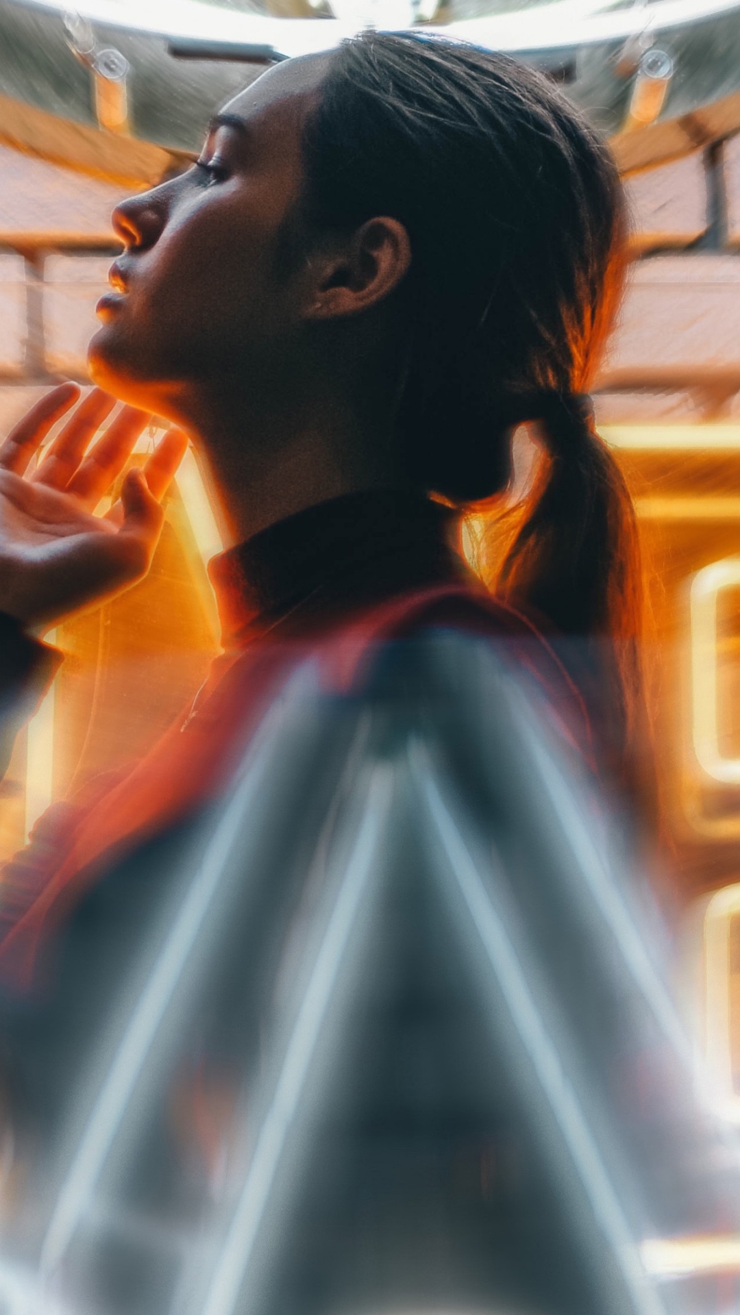 Обои одежда, человек, Апельсин, линия, прохлада в разрешении 1080x1920