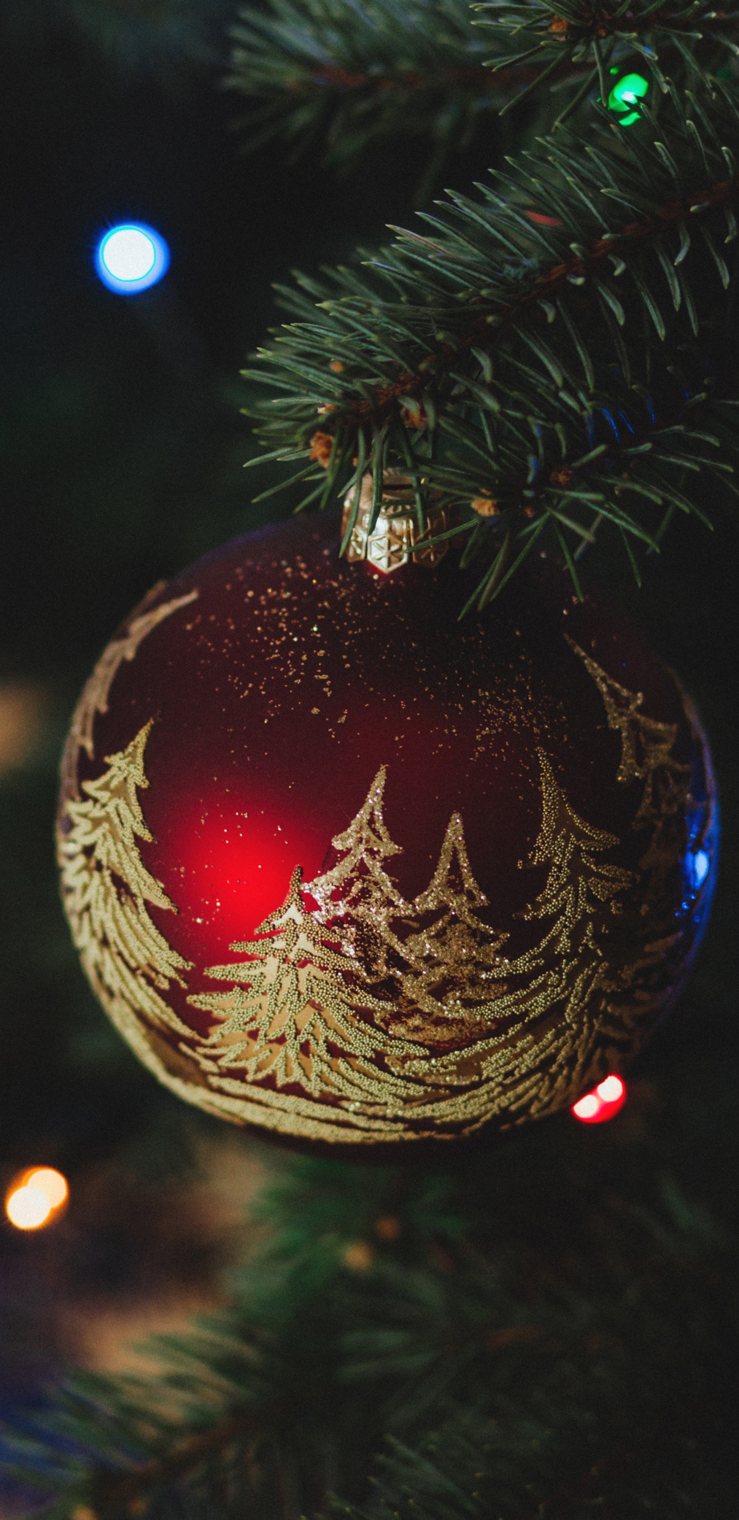 Обои Рождественский день, Рождественские украшения, рождественский орнамент, елка, дерево в разрешении 1440x2960