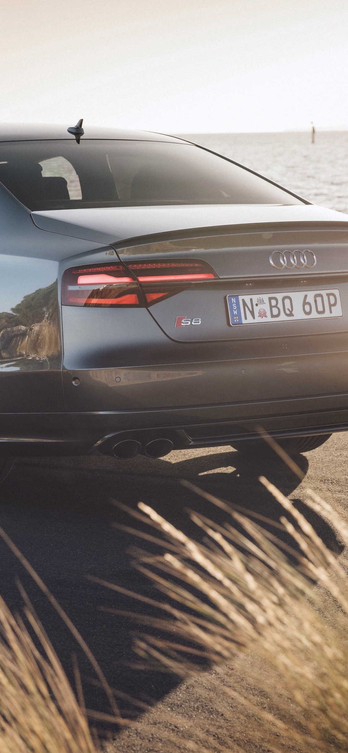 Обои Ауди А8, авто, audi, седан, представительский автомобиль в разрешении 1125x2436