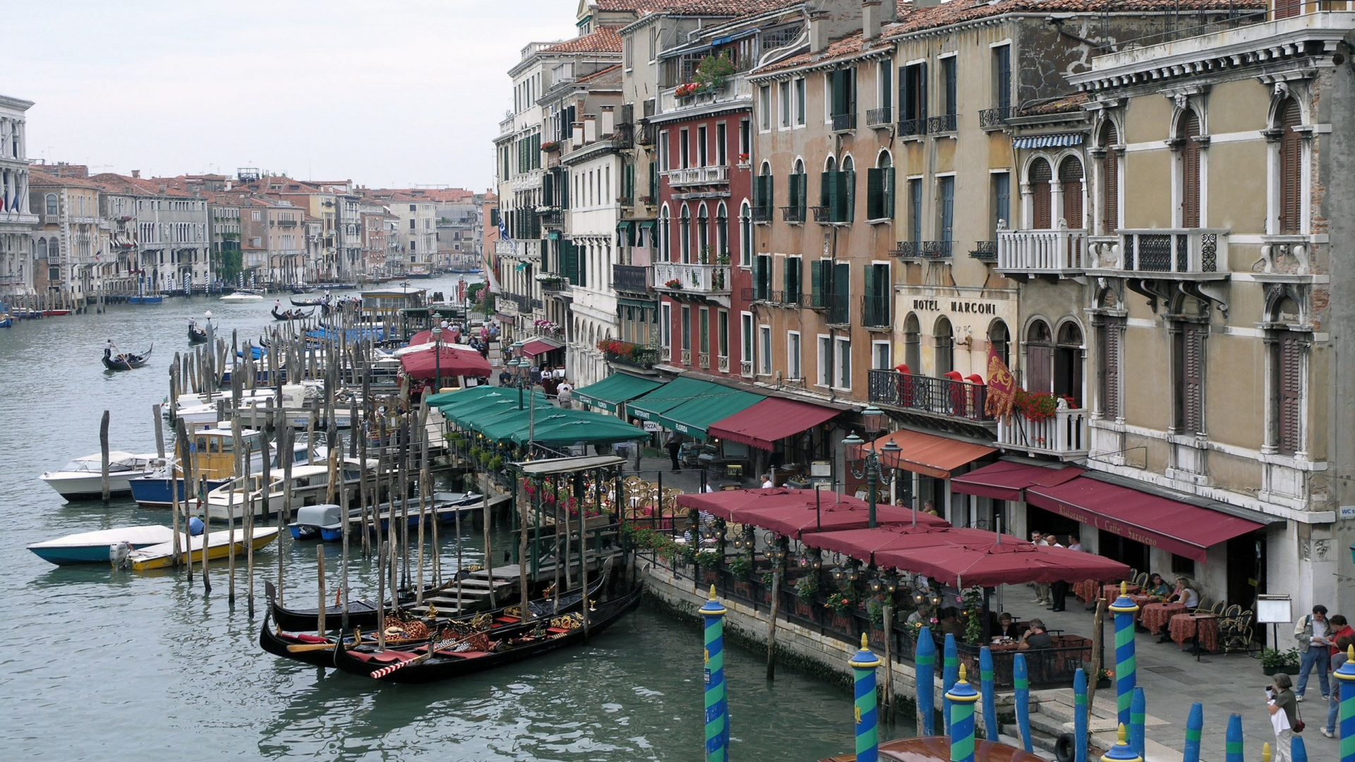 Обои Гранд-канал, мост Риальто, гондола, канал, водный путь в разрешении 1920x1080