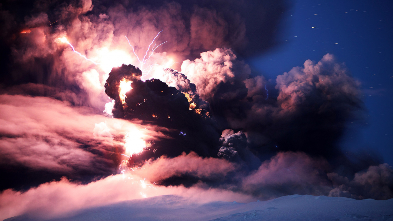 Обои вулкан, Гроза, облако, буря, молния в разрешении 1366x768