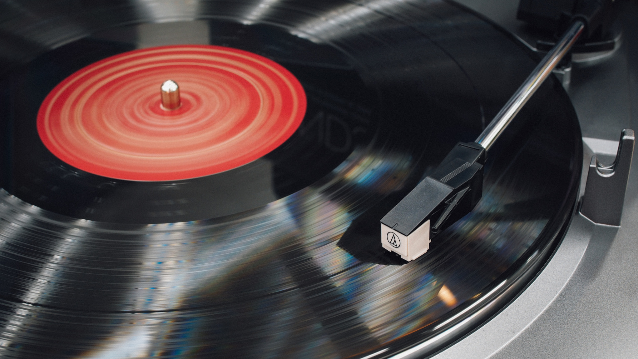 Обои граммофонная пластинка, фонограф, дизайн, грампластинка, грампластинки в разрешении 1280x720