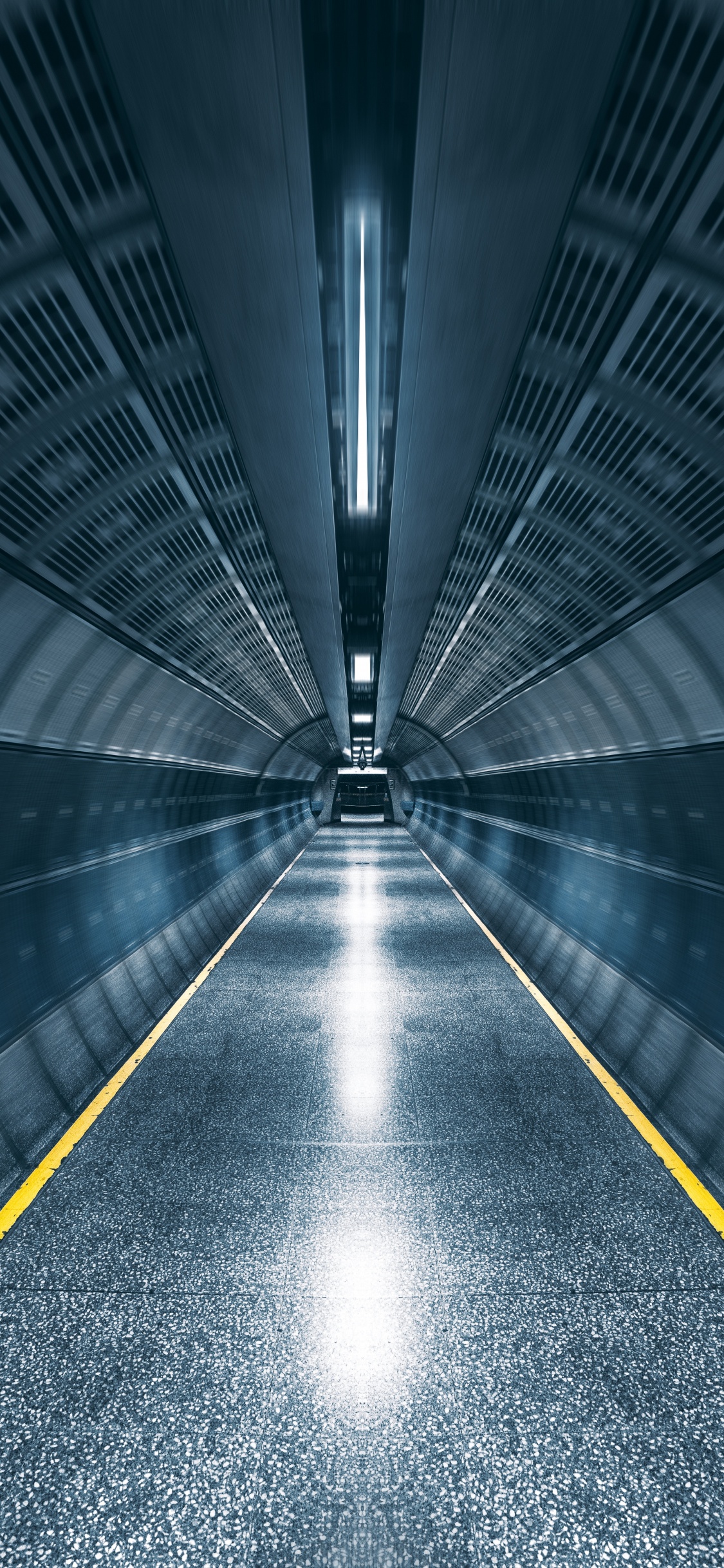 Обои свет, симметрия, линия, архитектура, инфраструктура в разрешении 1125x2436