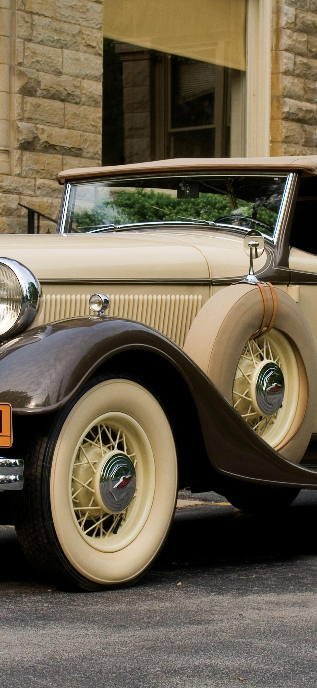 Обои старинный автомобиль, старинная машина, Классика, Линкольн МКС, кузов купе в разрешении 1242x2688
