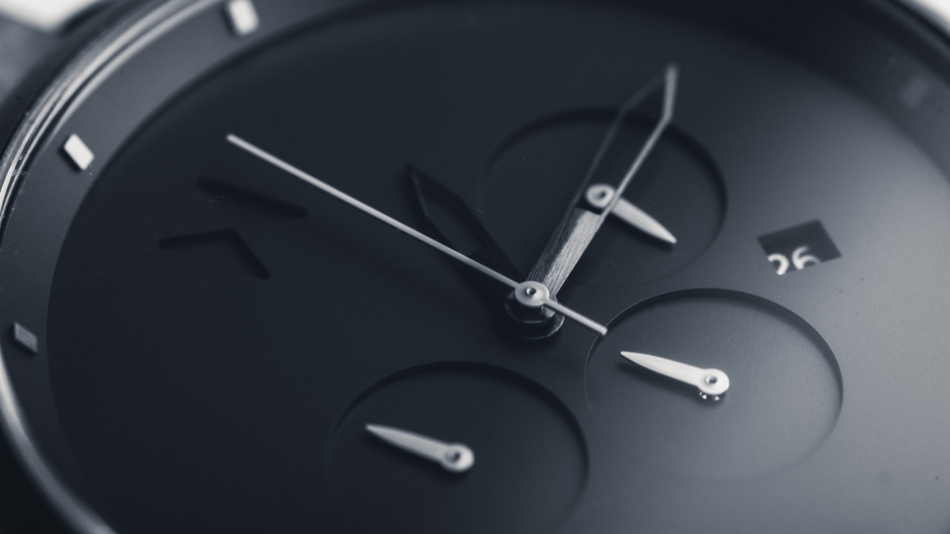 Обои металл, циферблат, наручные, часы, автомобиль в разрешении 1920x1080