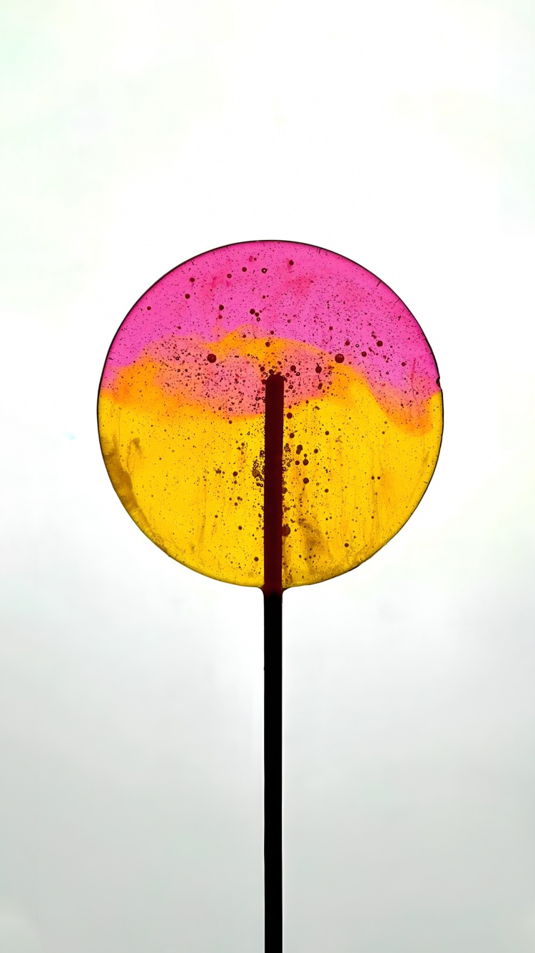 Обои iPhone 14, iPhone 14 Pro, iOS 16, яблоко, красочность в разрешении 750x1334