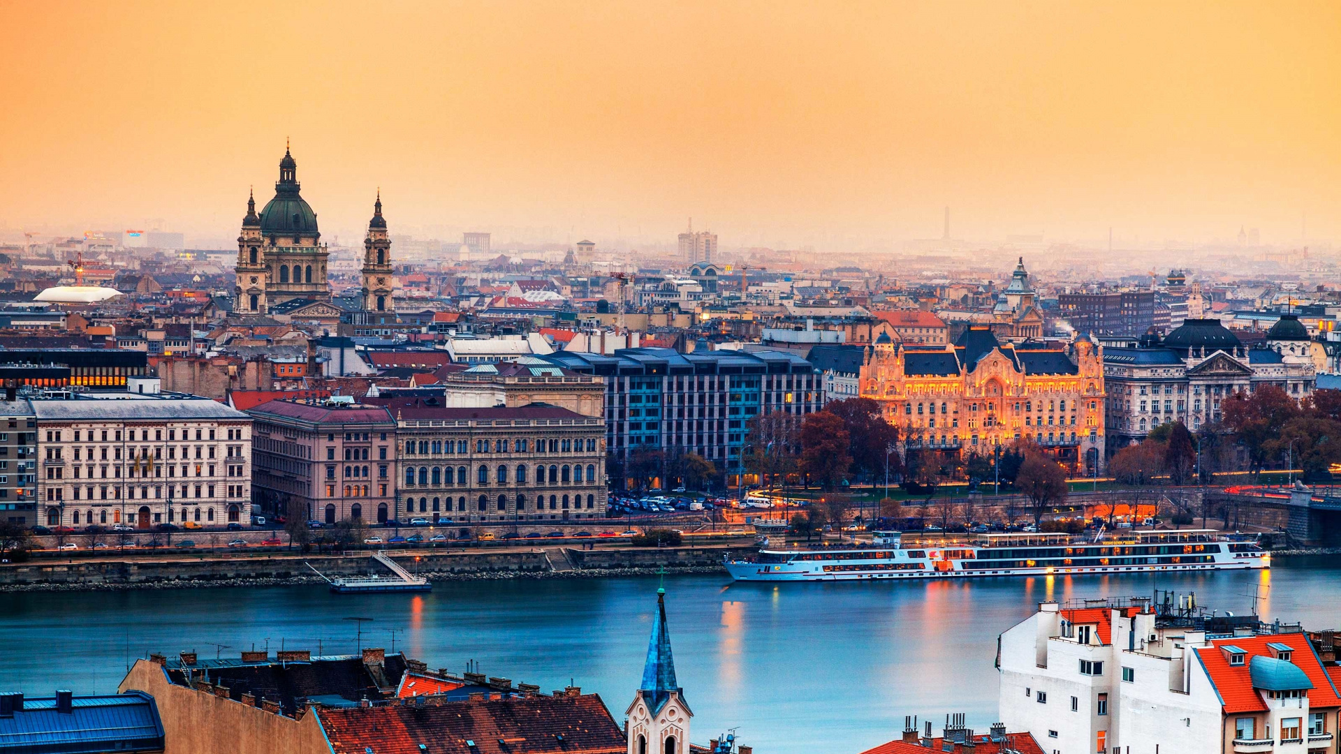 Обои Здание Венгерского Парламента, Будайская Крепость, городской пейзаж, город, городской район в разрешении 1920x1080