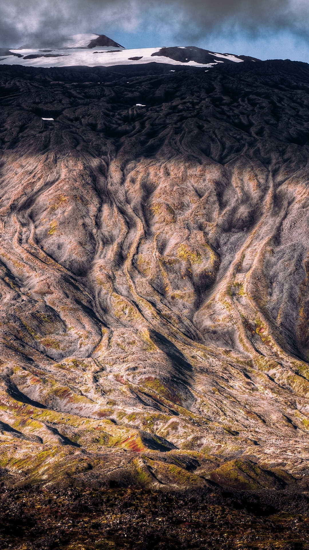 Обои вулкан, гора, природа, вулканического рельефа, щитовой вулкан в разрешении 1080x1920