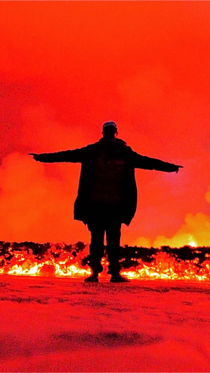 Обои вулкан, лава, тепло, пламя, огонь в разрешении 720x1280