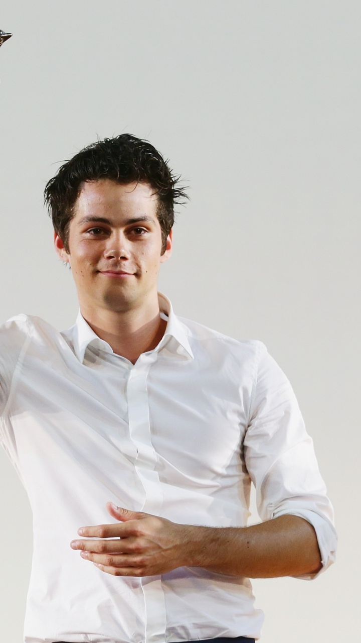 Обои рука, рукав, сустав, шея, плечо в разрешении 720x1280