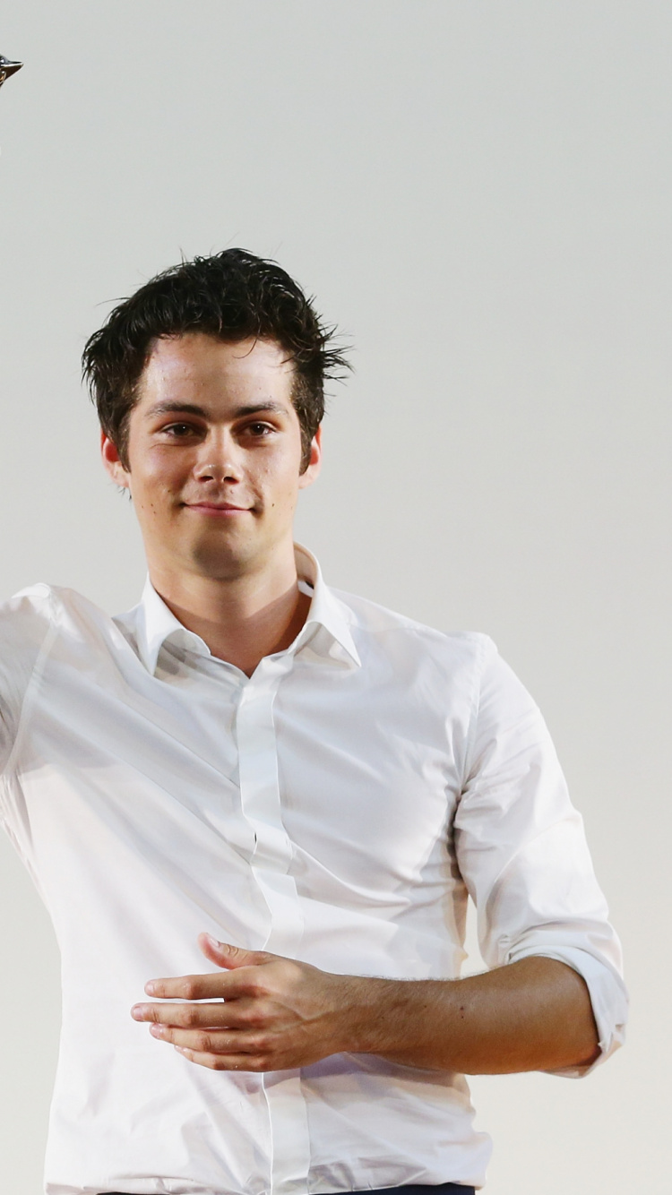 Обои рука, рукав, сустав, шея, плечо в разрешении 750x1334