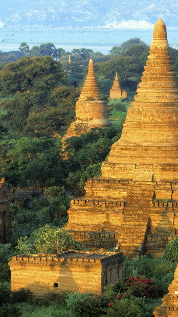 Обои ориентир, историческое место, археологический памятник, древняя история, храм в разрешении 720x1280