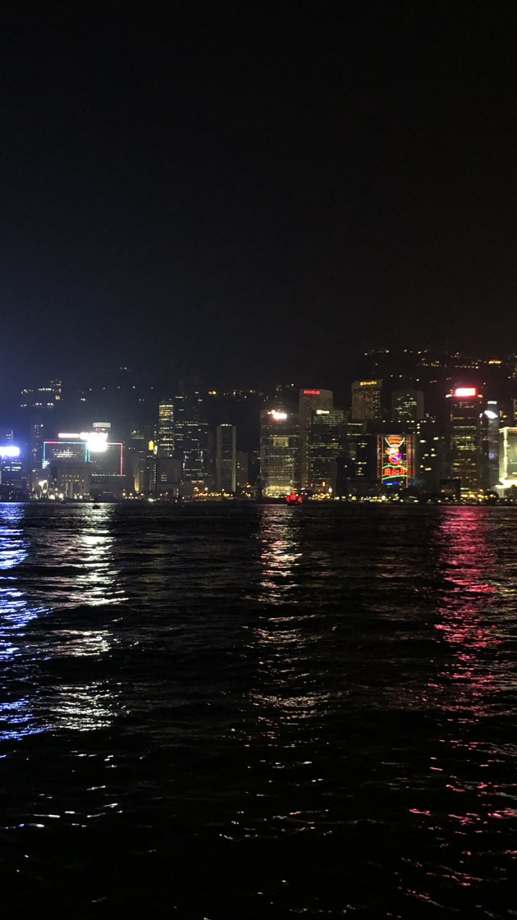 Обои Гонконг, городской пейзаж, ночь, метрополия, город в разрешении 750x1334