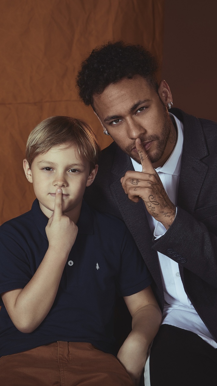 Обои Неймар, ФК Барселона, Футбольный игрок, забава, событие в разрешении 720x1280