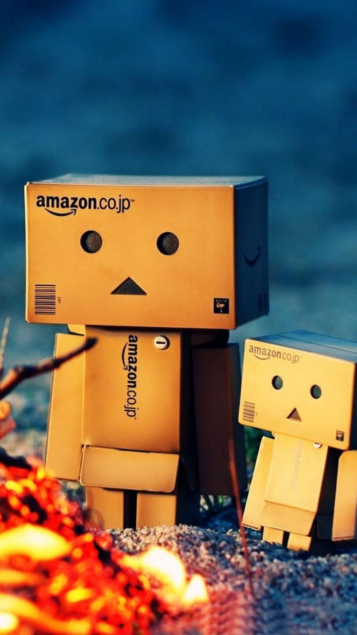 Обои danbo, игры, технологии, пламя, отдых в разрешении 720x1280