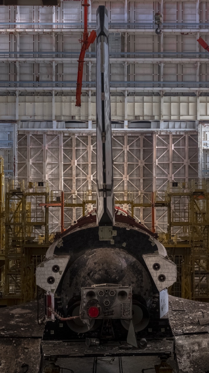 Обои достопримечательность, здание, архитектура, инженерия, газ в разрешении 720x1280