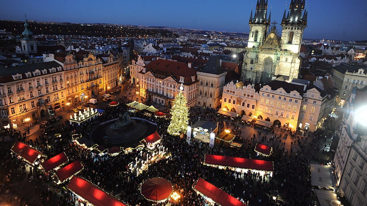 Обои Прага, Рождественский день, Рождественский рынок, ориентир, город в разрешении 1280x720