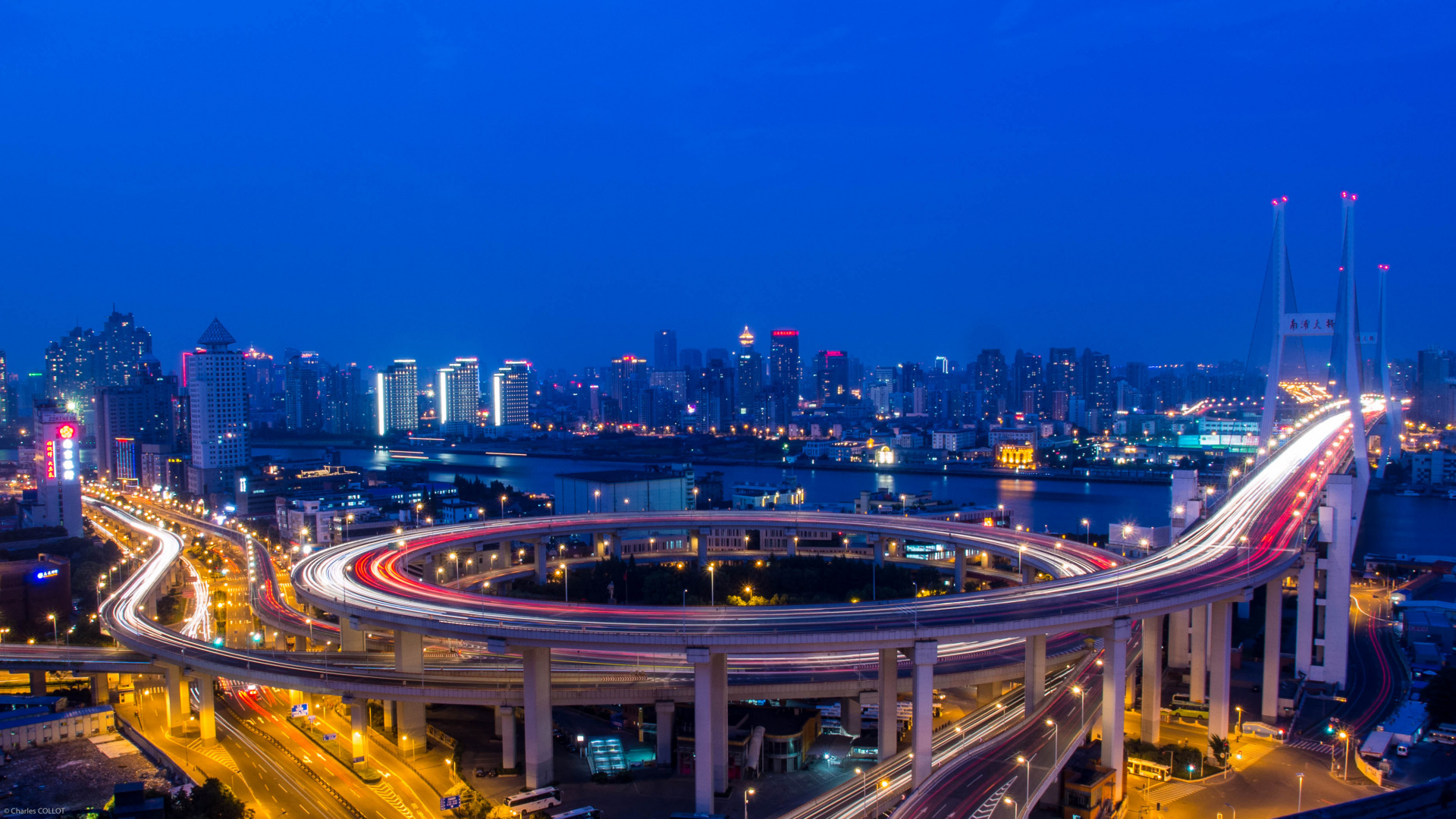 Обои Мост Нанпу, мост, городской пейзаж, синий, городской район в разрешении 1920x1080