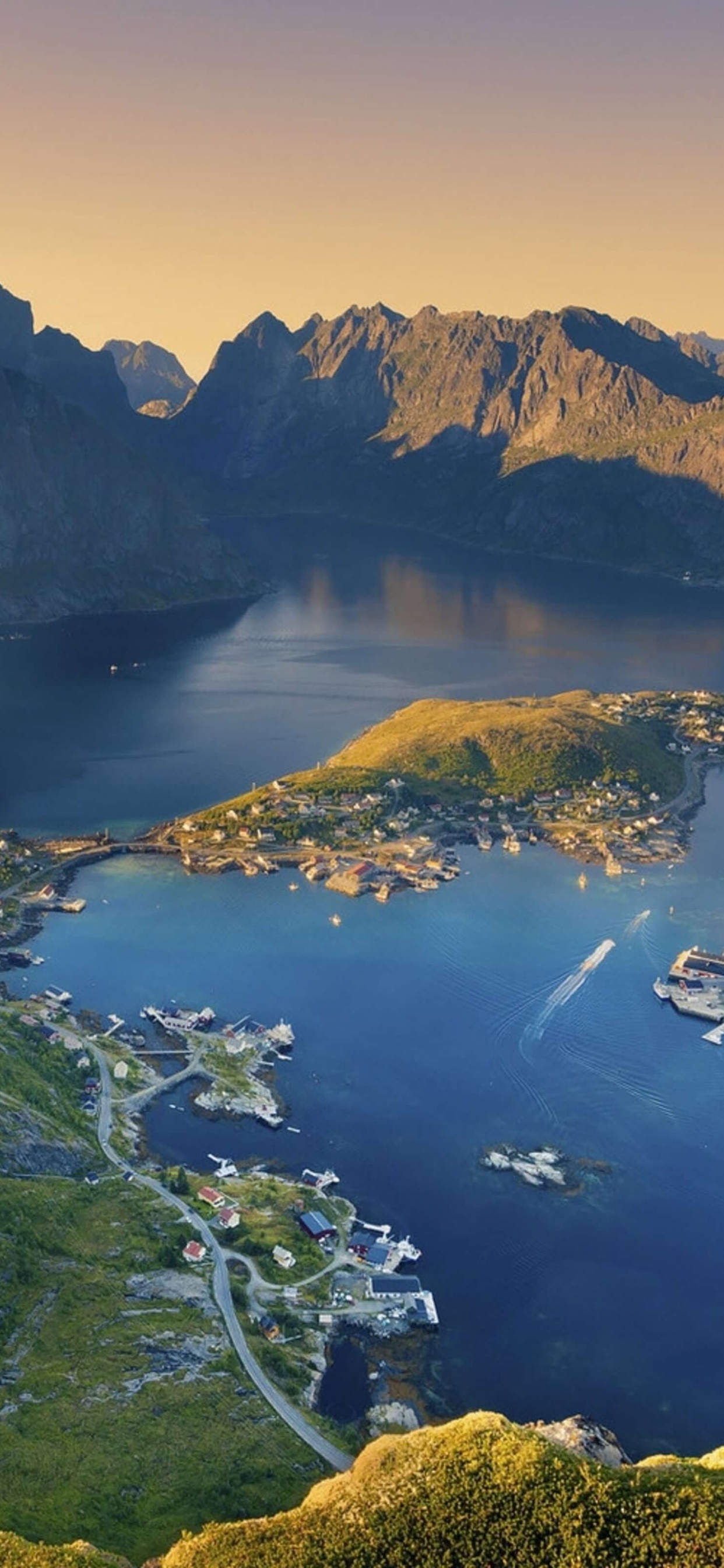 Обои Лофотен, гора, природа, фьорд, озеро в разрешении 1242x2688