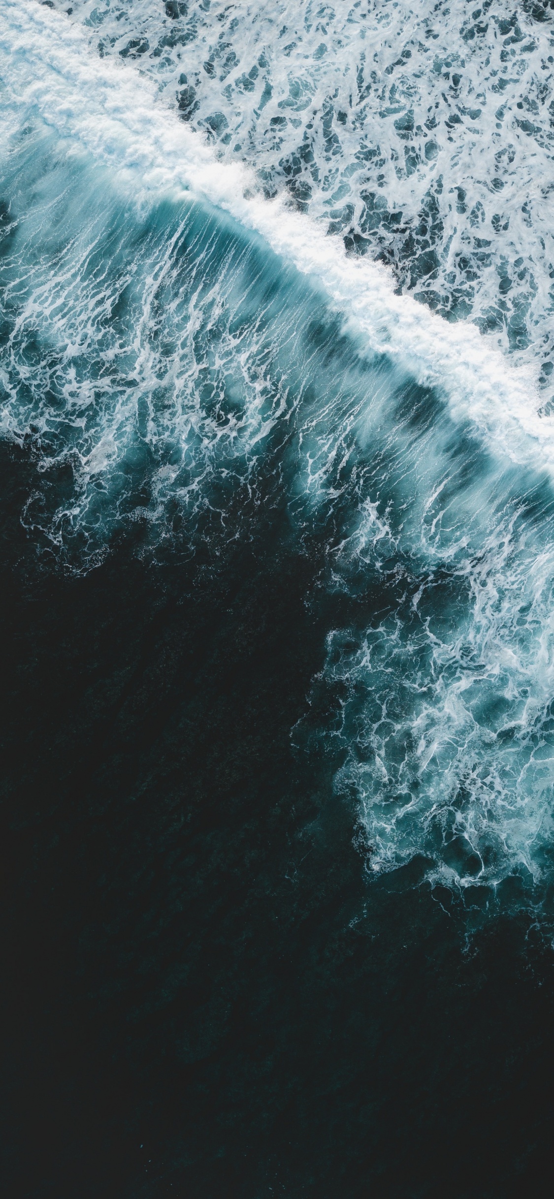 Обои ветровая волна, море, бирюза, волна, кирпич в разрешении 1125x2436