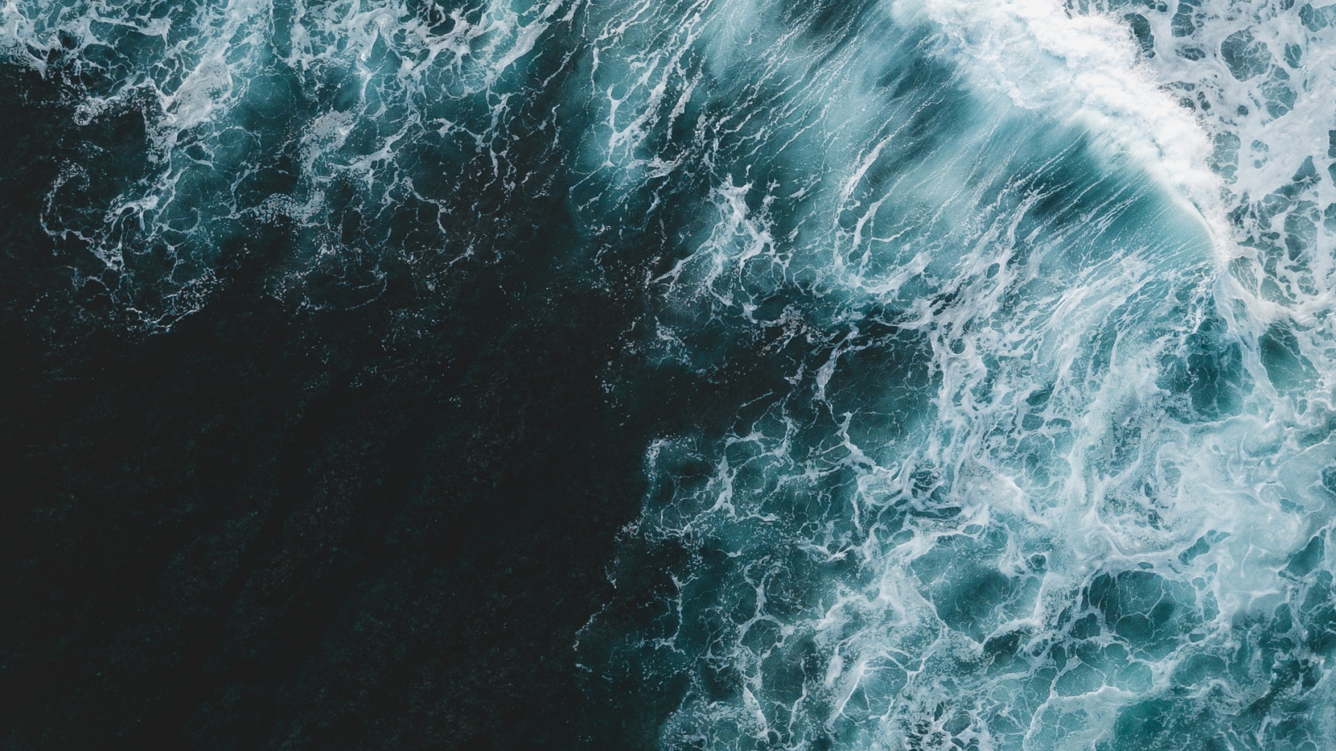 Обои ветровая волна, море, бирюза, волна, кирпич в разрешении 1920x1080