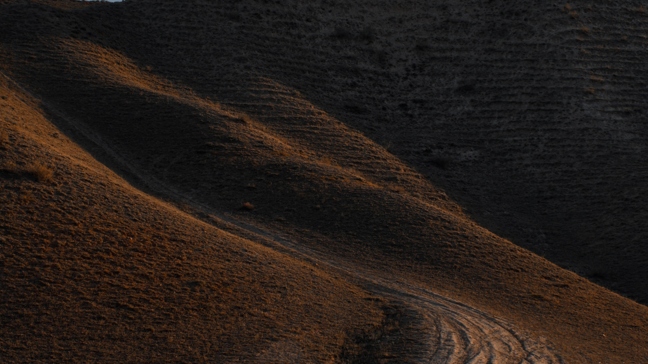 Обои окружающая среда, небо, коричневый цвет, геология, рок в разрешении 1280x720