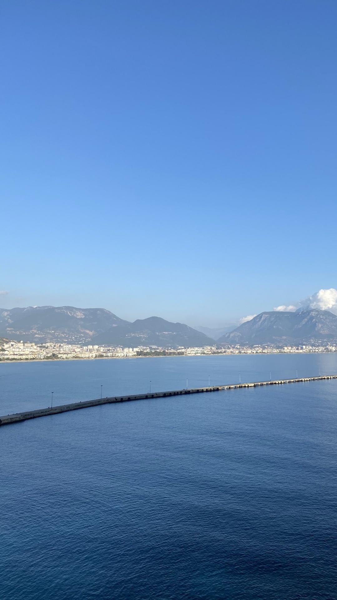 Обои кизилкуле, море, вода, гидроресурсы, гора в разрешении 1080x1920