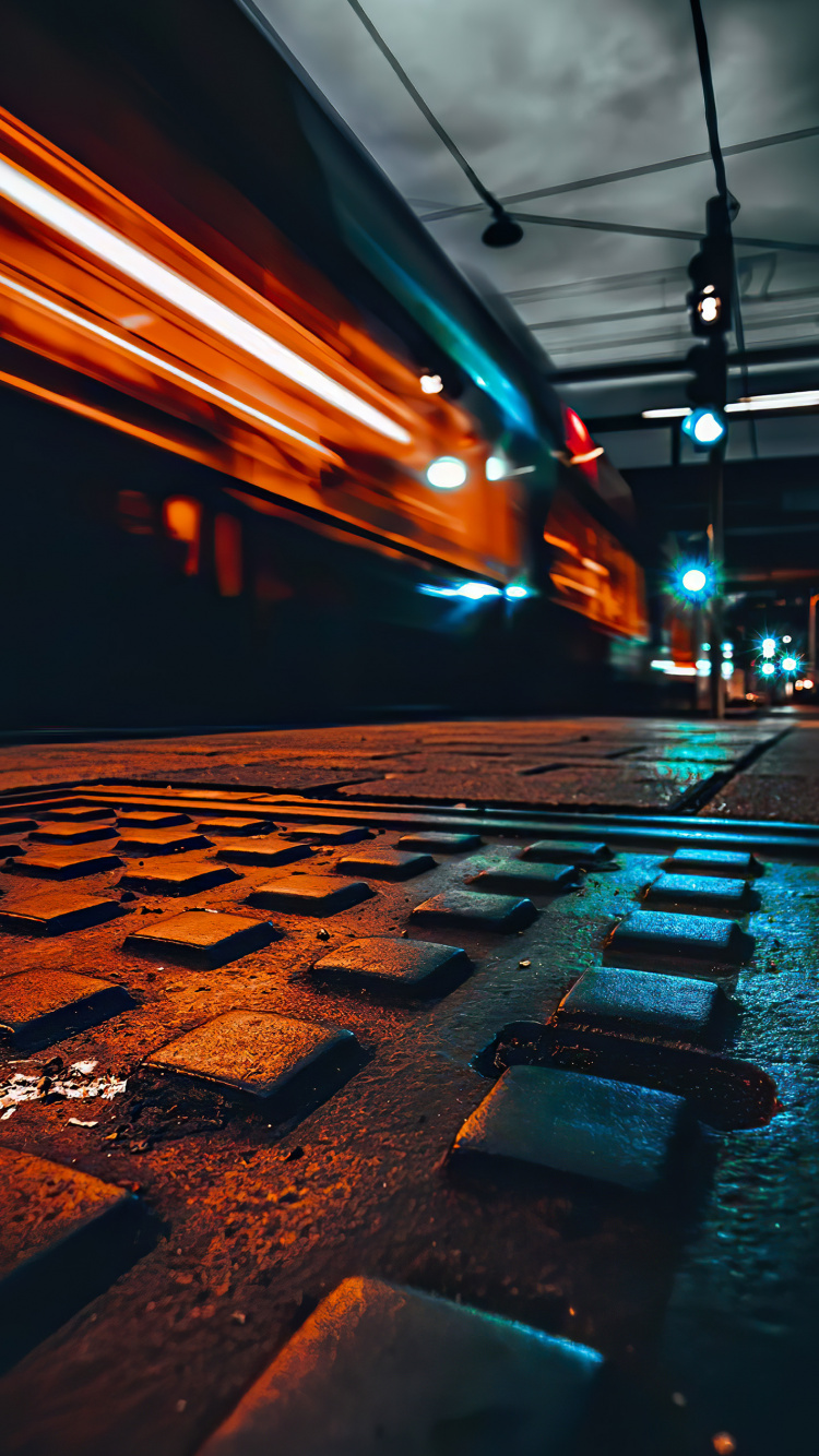 Обои фара, свет, автомобильное освещение, дорожное покрытие, архитектура в разрешении 750x1334