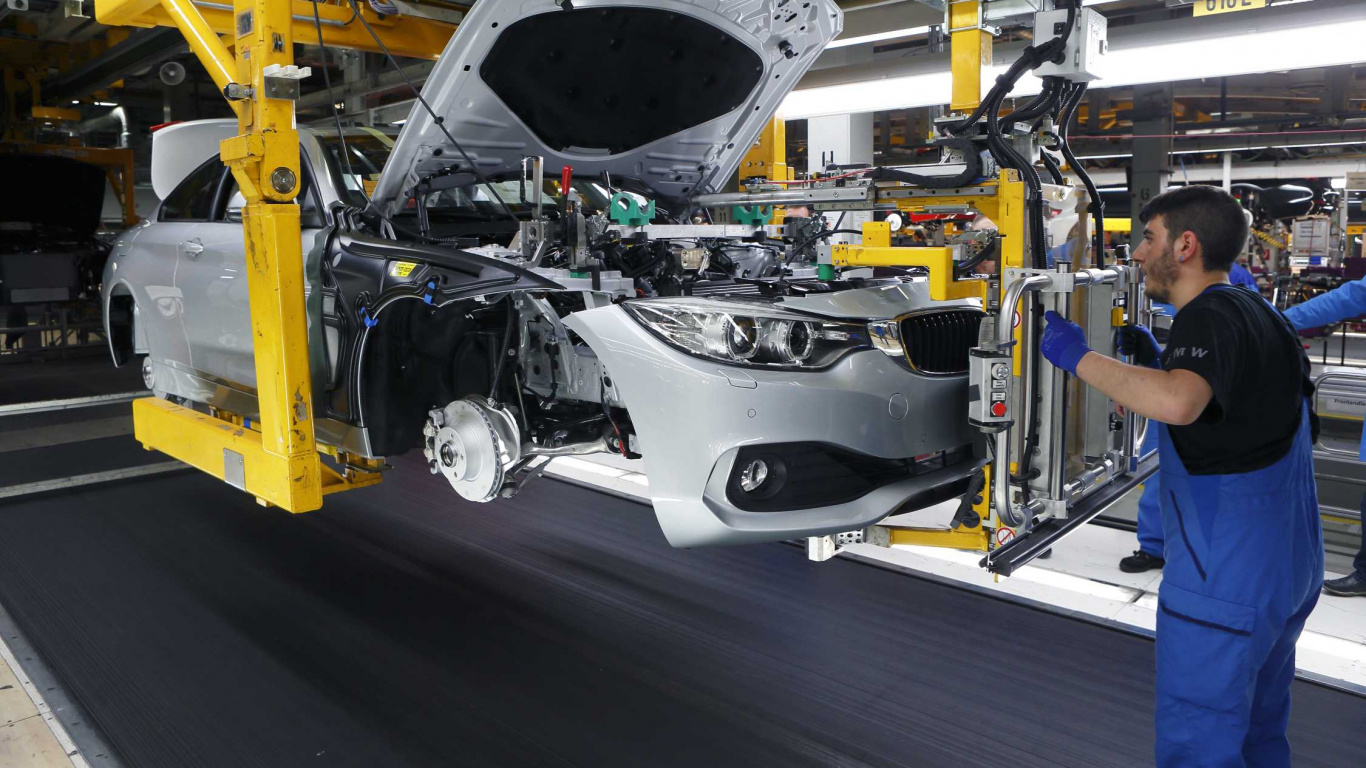 Обои Музей BMW, bmw, авто, завод, промышленность в разрешении 1366x768