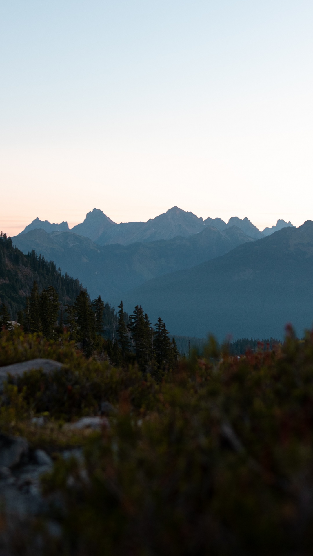 Обои горный хребет, горный рельеф, хребет, МаунтБейкер, лист в разрешении 1080x1920