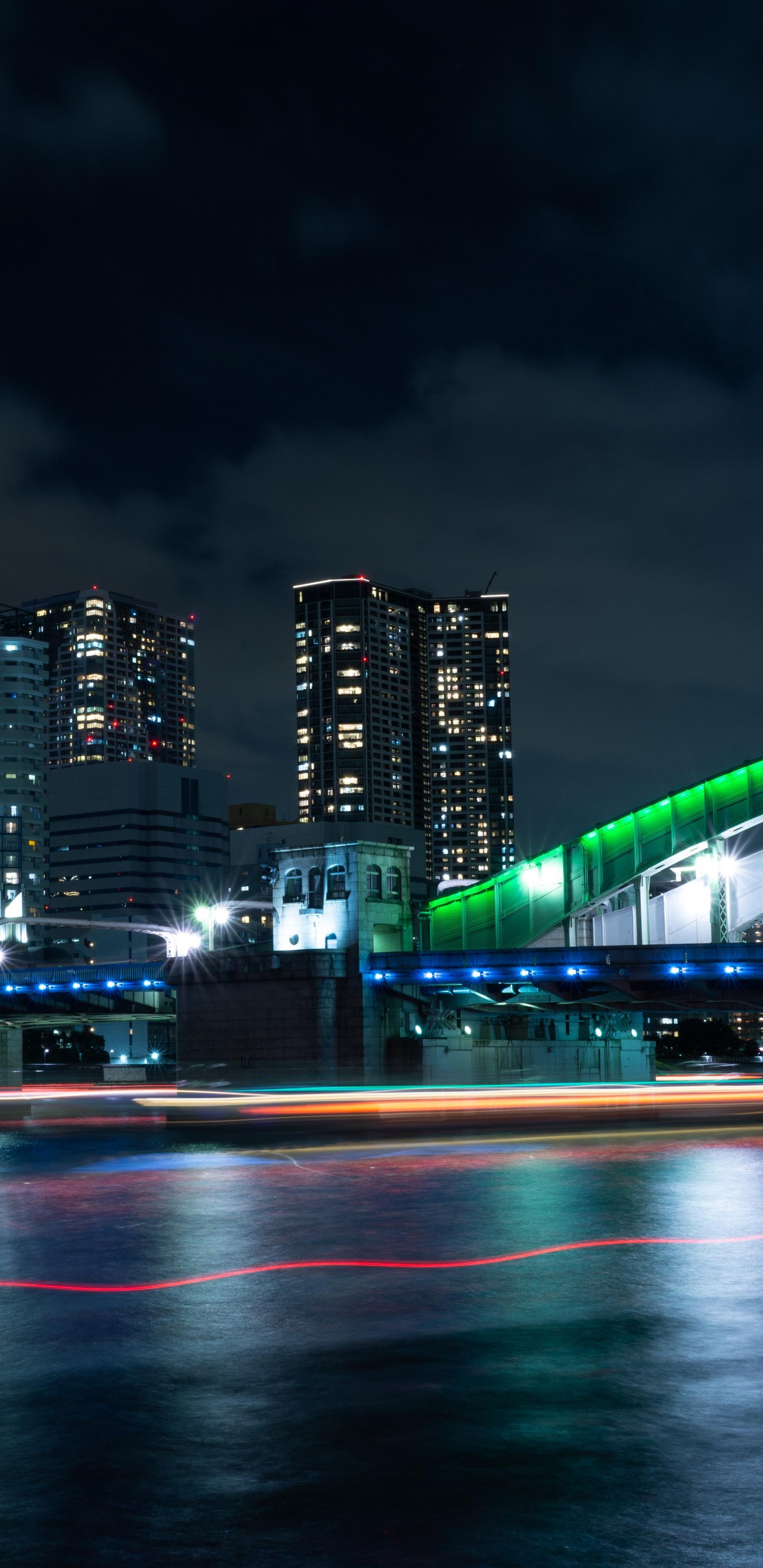 Обои ночь, городской пейзаж, метрополия, город, ориентир в разрешении 1440x2960