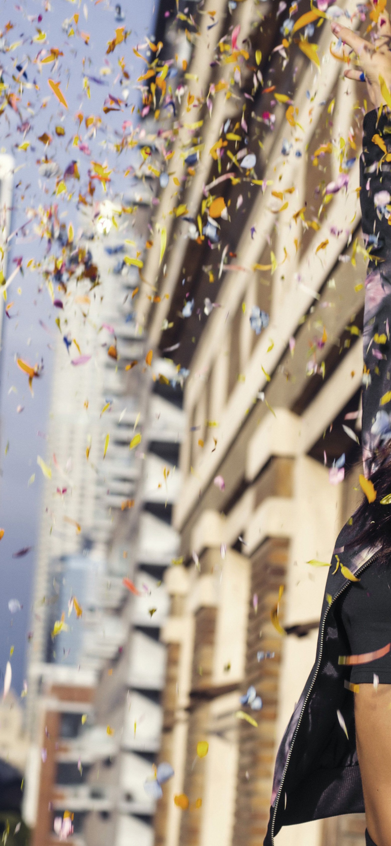 Обои Селена Гомес солдат, селена гомез, Selenators, давай возьми это, адидас Нео в разрешении 1242x2688