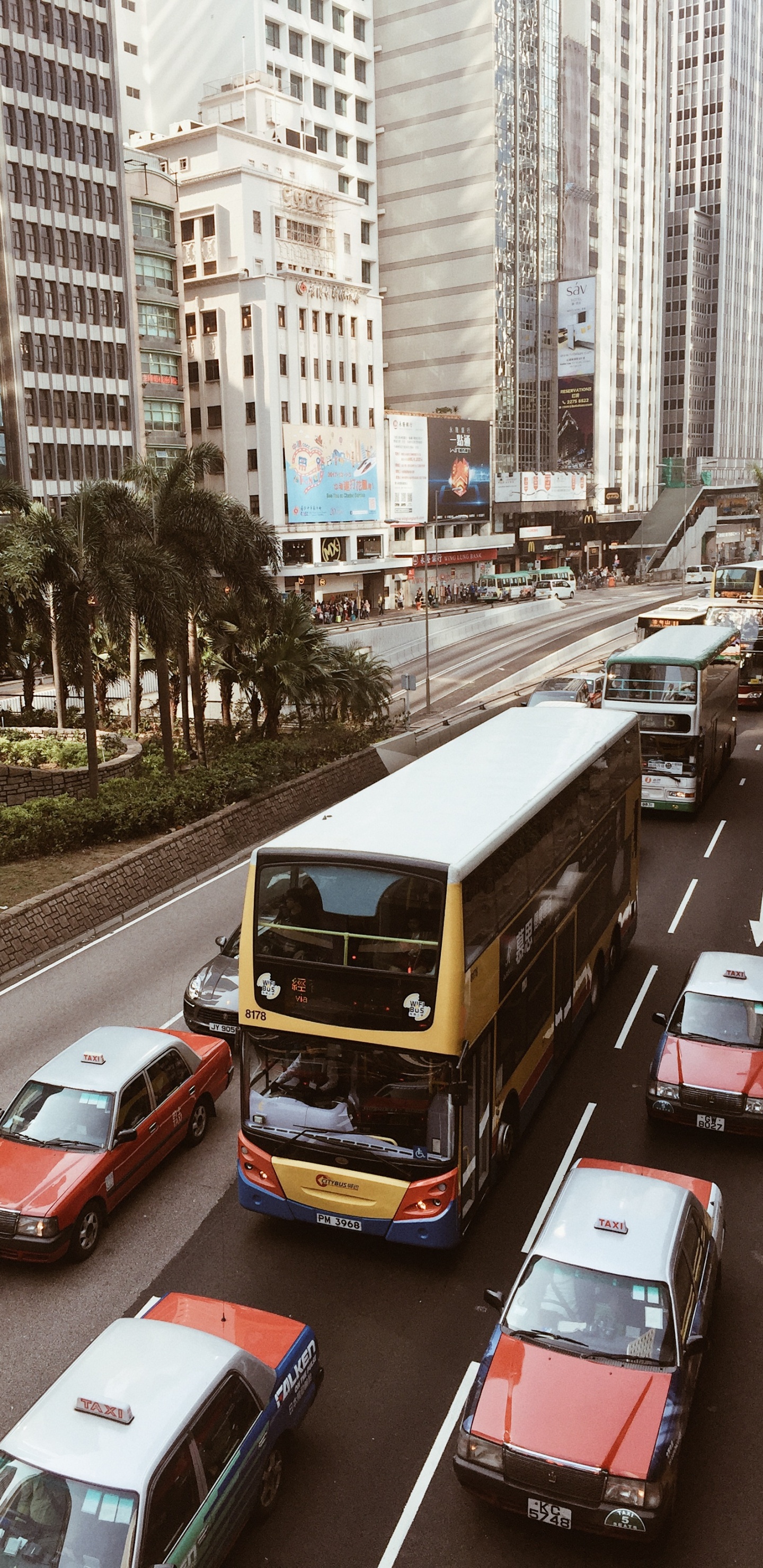 Обои Гонконг, Король, транспорт, автомобильный стояночный свет, башня в разрешении 1440x2960