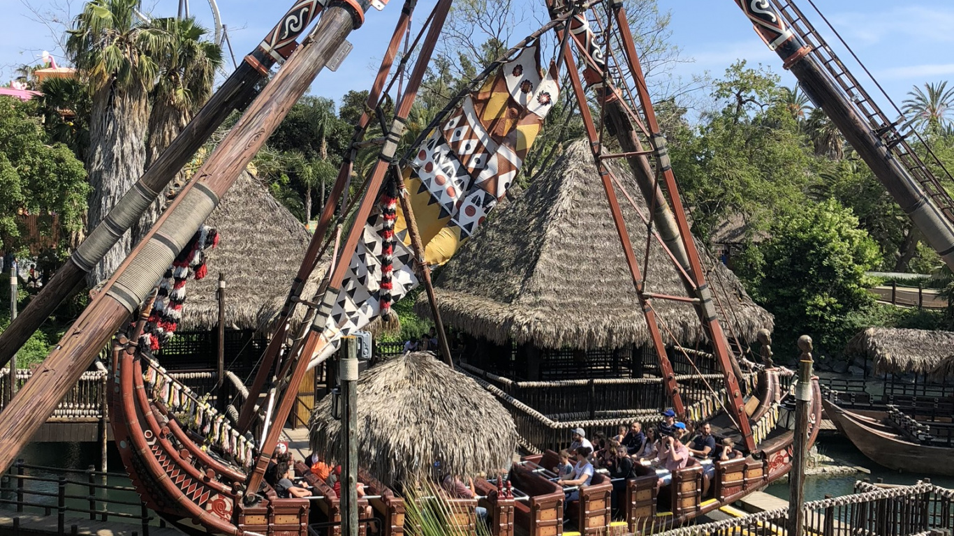 Обои достопримечательность, отдых, природа, растительность, горки в разрешении 1366x768