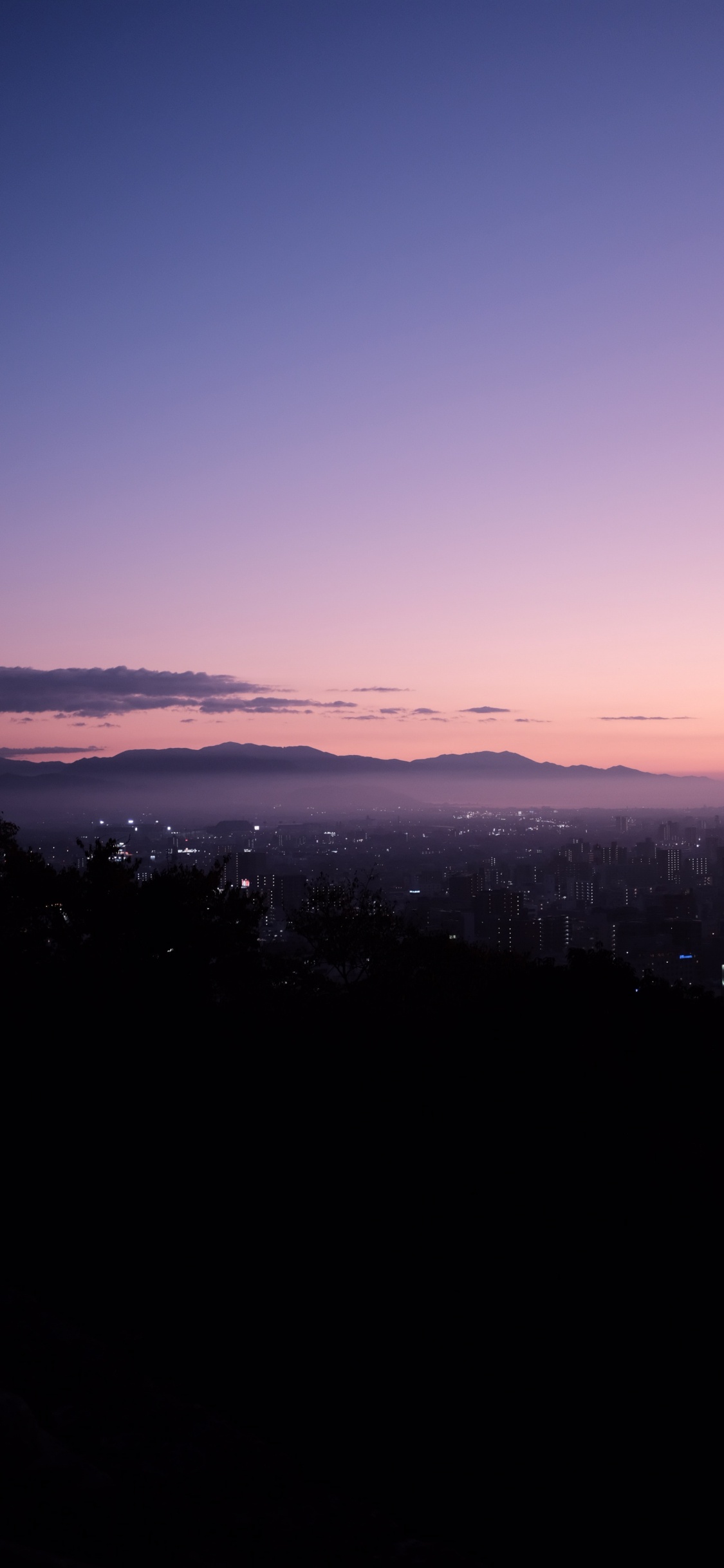 Обои закат, золотой час, облако, горизонт, сумрак в разрешении 1125x2436